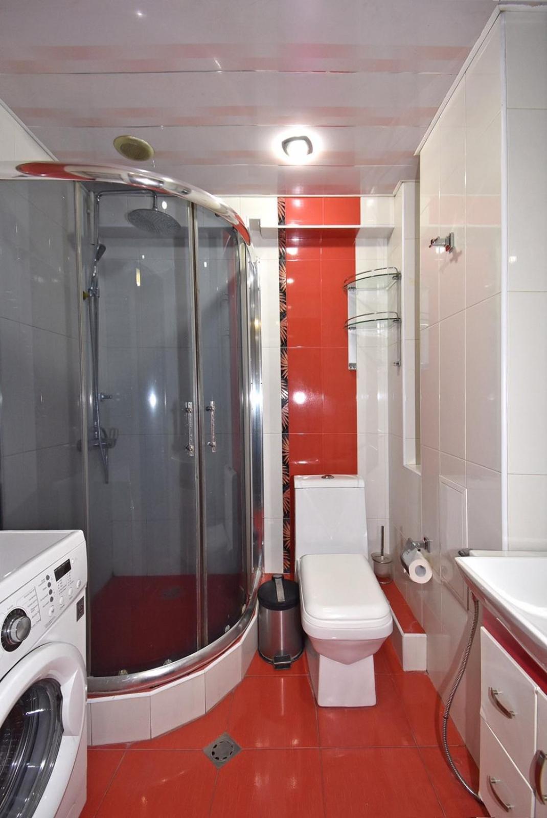 Yeznik Koghbatsi - Amiryan Crossroads 1 Bedroom Comfy Apartment With Balcony Ko100 예레반 외부 사진
